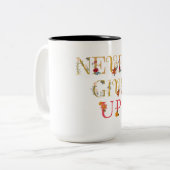 決して上与えに ツートーンマグカップ (正面左)