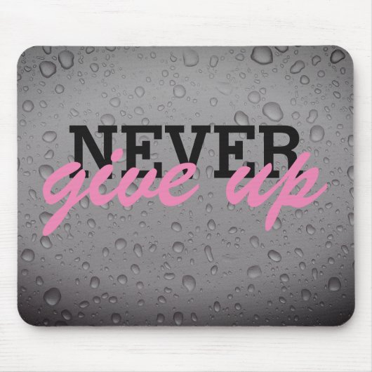 決して与え口を開けない マウスパッド (正面)