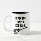 決して余りに古いNロールを揺するため ツートーンマグカップ (左)