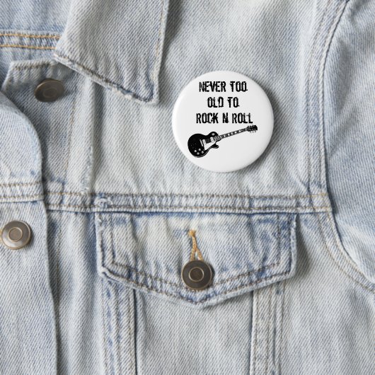 決して余りに古いNロールを揺するため 缶バッジ (インサイチュ)