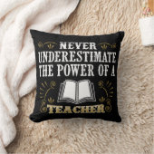 決して先生の力を過少見積りしないで下さい クッション (ブランケット)