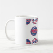 決して切り捨てない コーヒーマグカップ (左)