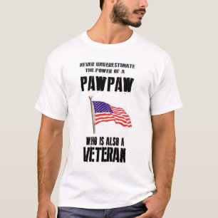 決して力のパパイヤの退役軍人を過少見積りしないで下さい Tシャツ