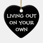 決して外に出ない セラミックオーナメント (裏面)