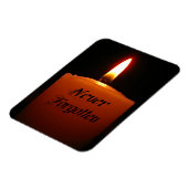 決して忘れ思い出さないろうそくの炎 マグネット (左側)