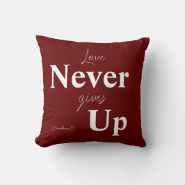 決して愛し与えている クッション