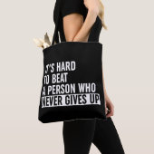 決して起きない人をビートするのは懸命与えだ トートバッグ (クローズアップ)