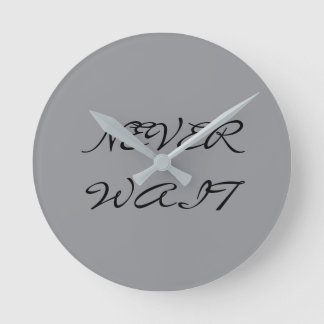 決して ラウンド壁時計