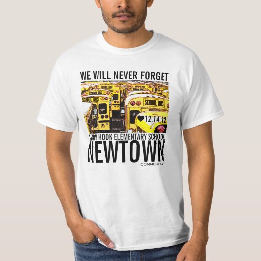 決してNewtownの悲劇のTシャツ3を忘れないで下さい Tシャツ (正面)