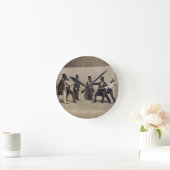 決闘(写真) ラウンド壁時計 (ホーム)