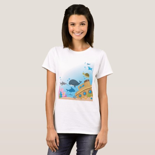 沈没船と魚 Tシャツ (正面フル)