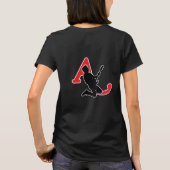 沈黙の響き：ミニマリスト・ロックのシルエット Tシャツ (裏面)