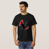 沈黙の響き:ミニマリスト・ロックのシルエット Tシャツ (正面フル)