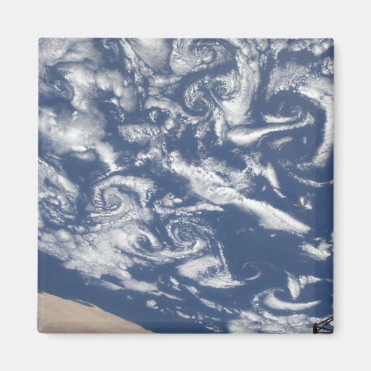 沖の雲の渦通り マグネット (正面)