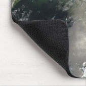 油の縞模様とリボンの衛星ビュー マウスパッド (コーナー)