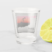 油ウェルポンプジャックオクラホマパーソナライズされた形状 ショットグラス (裏面)