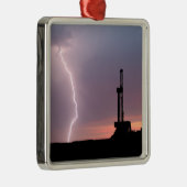 油田の稲妻の紫色の日の出 メタルオーナメント (右)