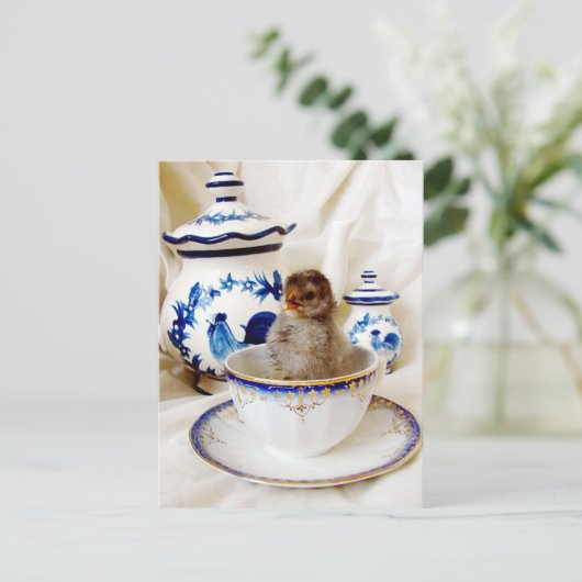 油絵を描エフェクトチックとティーカップin Studio ポストカード (スタンド正面)