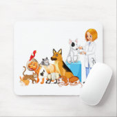 治療を受けている獣医の犬 マウスパッド (マウス)