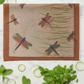 沼地で"踊っているトンボ"タオル キッチンタオル (折り畳み)