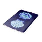 沿岸のシックなビーチの素朴航海のな青い貝殻 バスマット (アングル)