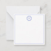 沿岸の青と白ヒトデリースモノグラム ノートカード (正面)