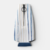 沿岸の青と砂ストライプのパーソナライズされた ボトルクーラー (裏面)