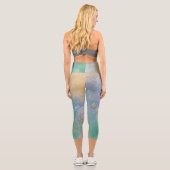 沿岸グランジ |青と緑の水のカラー金ゴールド カプリレギンス (裏面)