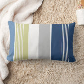 沿岸ストライプの青と白 ランバークッション (ブランケット)