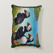 沿岸トリオ:油のビーチで3つのパフィン アクセントクッション (裏面(縦))
