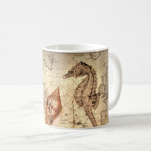 沿岸ビーチのヒトデの貝殻の航海のな地図 コーヒーマグカップ (正面右)