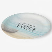 沿岸ビーチシーンと魚釣りボート誕生日 ペーパープレート (アングル)