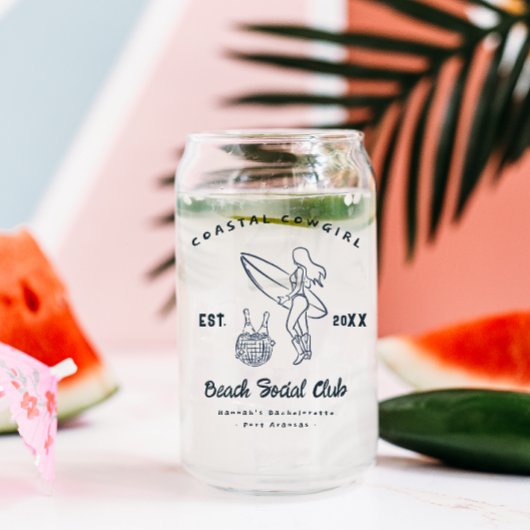 沿岸女性のカーボーイバチェロレッテの恩恵 ガラス缶