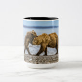 沿岸性褐色熊 ツートーンマグカップ (中央)