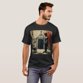 法の前で - カフカ的 Tシャツ (正面フル)