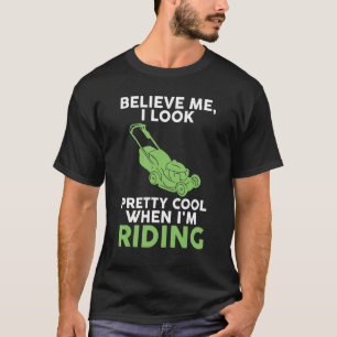 法律を守って乗ってる時はかなりクールだよ Tシャツ