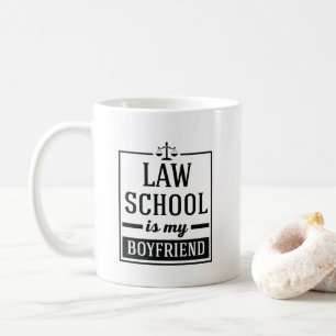法律学校は私のボーイフレンドのおもしろいな法科の学生のプリントです コーヒーマグカップ