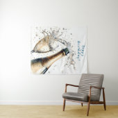 泡々と輝くシャンパン 誕生日おめでとう タペストリー (インサイチュ(横))