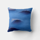 泡立つ水の中を突き出た岩の夕焼け クッション (裏面)