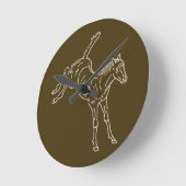 泡立て馬蹄 – 透明な線。 ラウンド壁時計 (傾斜)