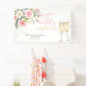 泡立ポップ・アートのち、彼女はハビーを得ている 横断幕 (インサイチュ)