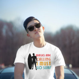 波が夏のヴィンテージグラフィックおもしろいを呼び出している Tシャツ