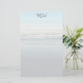 波が打ち寄せるモノグラム入りの罫線紙 便箋 (スタンド正面)