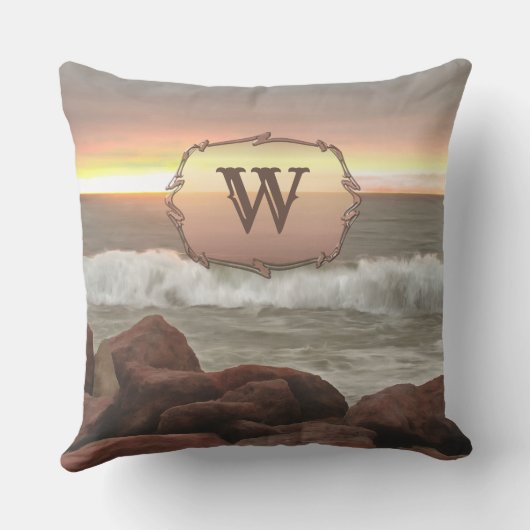 波と大きい石0893 クッション (裏面)