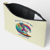 波に乗るスケルトンのサーファー アクセサリーポーチ (見開き)