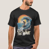 波に乗る Tシャツ (正面)