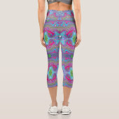 波のような空数々の色のパタトリップ(幻覚体験)のようなーン カプリレギンス (裏面)