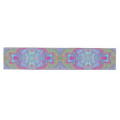 波のような空数々の色のパタトリップ（幻覚体験）のようなーン ミディアムテーブルランナー (横)