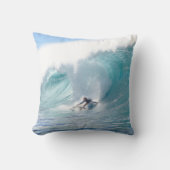 波の伝説のロッシェルBallardサーフィンのハワイの波 クッション (正面)