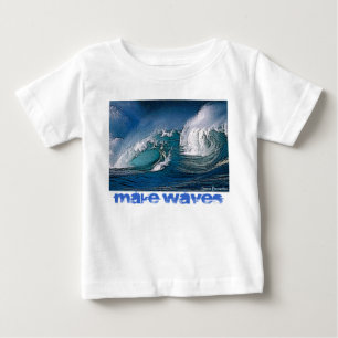 波の幼児のTシャツを作って下さい ベビーTシャツ